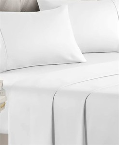lot 3244 image: Bobby Berk 400 thread count sheet set king
