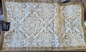 lot 3257 image: Nourison Waverly Dashing Damask Rug, 26 x 45
