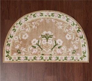 lot 3269 image: Nourison Aubusson 32x2 Washable Half Circle Rug, Beige