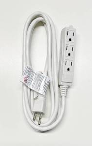 lot 22178 image: Generic 3-Outlet Extension Cord, 9 ft, 16 AWG, 13A, 125V, 1625W K0594664