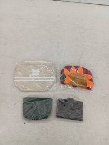 lot 20189 image: Lot Of Miscellaneous Coin Bags