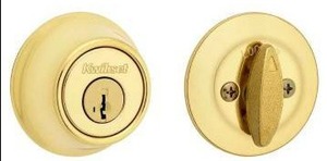 lot 20232 image: Kwikset 660 Bright Brass Deadbolt Model 5064905
