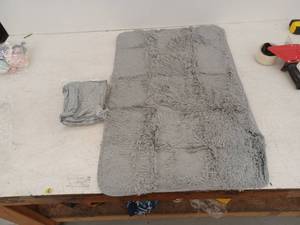lot 20256 image: Gray Shag non slip Rug, 22x34,  2 Pack
