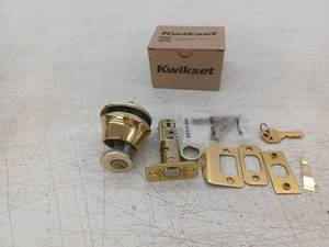 lot 20270 image: Kwikset Brass Entry Door Lock Set w Keys, 2 Pack