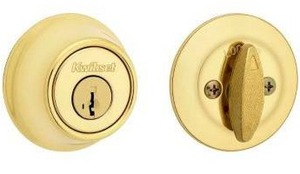 lot 20319 image: Kwikset 660 Bright Brass Deadbolt Model 5064905
