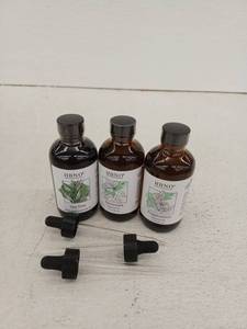 lot 20355 image: HBNO Essential Oil Set - Tea Tree, Spearmint, Peppermint