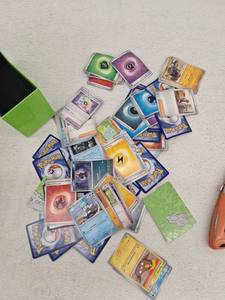 lot 20433 image: Pokemon Trading Card Game Lot