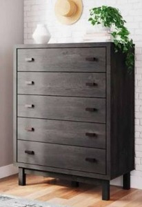 lot 20631 image: Ashley Toretto Wide Chest of Drawers  Retail $629