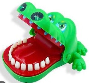 lot 19628 image: WDBO StarsPuff Small Crocodile Teeth Toys Game, 3 Pack