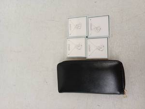 lot 19677 image: 4 Pack APSVO Heart Pendant Necklace And 1 Wallet