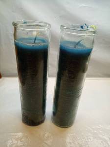 lot 1115 image: Jar Candle Dark Green 11.3oz - Continental Candle - Retail $25