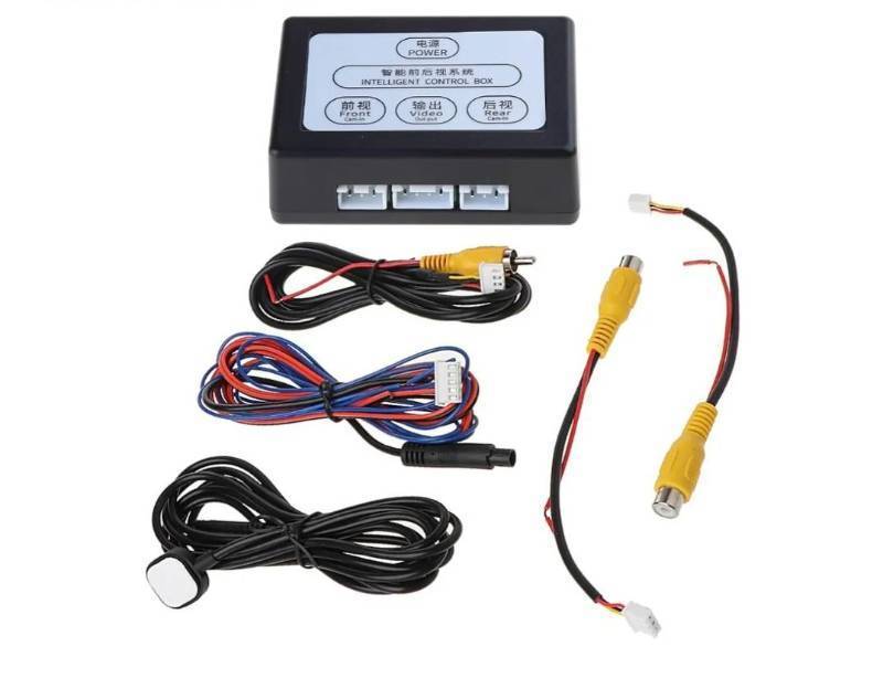 lot 28607 image: Car Parking Camera Video Channel Converter Auto Switch 2 Channel Control Box - Retail $16