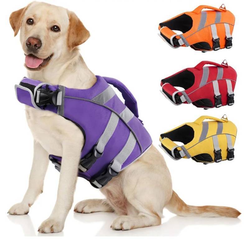 lot 28632 image: Reflective Dog Life Jacket, Dog Life Vest for Swimming BoatingAdjustable Pet Lifejackets, High Flotation Doggie Swimsuit with Rescue Handle for Small Medium Large Dogs - Retail $23