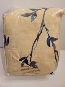 lot 38884 image: Beige Leaves Printed Queen Sheet Set Extra Deep Pocket - Retail $22