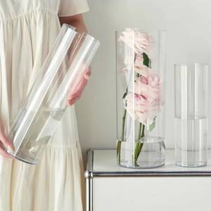 lot 4009 image: 3 Clear Acrylic Cylinder Vase, Shatterproof Plastic Flower Vases