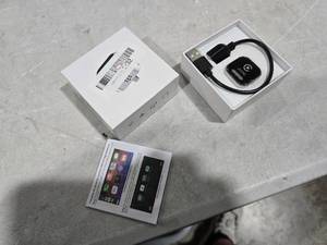 lot 4317 image: AQLUCG 5-Second Auto Connect for Wired Cars Includes USB AC Silvery