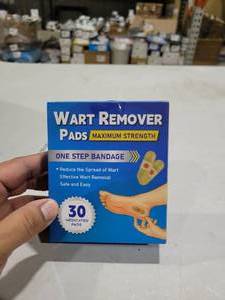 lot 22971 image: Wart Remover Pads 30 Pack