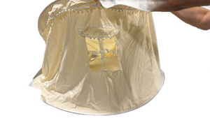 lot 5829 image: Pop-Up kids play tent Camping Shelter with Window - Retail $0