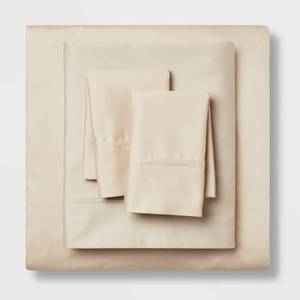 lot 5906 image: Queen Solid Performance 400 Thread Count Sheet Set True Khaki - Threshold Cotton Woven, Includes 2 Pillowcases & Fitted Sheet - Retail $55