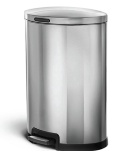 lot 5907 image: Kohler Step Trash Can with Lid - Retail $0
