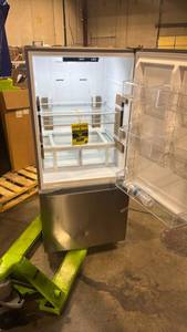 lot 5908 image: Vissani Bottom Freezer Refrigerator Stainless Steel French Door (Damage, new & clean, however it does not cool down, needs looked at) - Retail $0