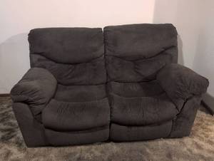 lot 102 image: 2-Seat Reclining Loveseat Charcoal Gray Upholstery