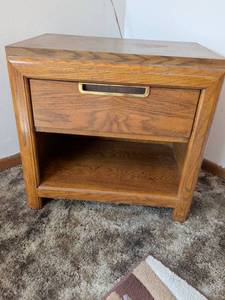lot 199 image: American of Martinsville Wood Nightstand with Drawer and Open Shelf
