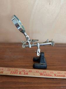 lot 203 image: Jewelers Third Hand Magnifying Glass Clamp Stand