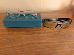 lot 210 image: Lot of 2 Eyeglasses Frames Perry Ellis and Black Plastic Sports Style