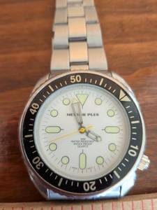 lot 248 image: Meteor Plus Quartz Watch 30M Water Resistant Shock Proof