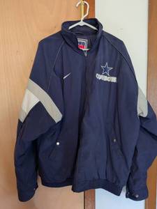 lot 265 image: Nike NFL Pro Line Dallas Cowboys Jacket XL Navy White
