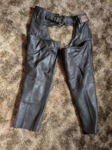 lot 283 image: Unik Pro Motorcycle Chaps XL Black Leather