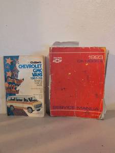 lot 291 image: Lot of 2 Chevrolet Service Manuals 1967-78 Vans and 1993 CK Trucks