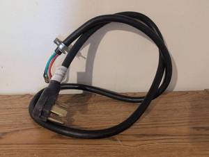 lot 319 image: Apollo US Power Supply Cord 30A 125250V 3182798