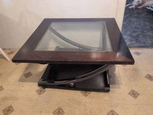 lot 349 image: Glass Top Coffee Table with Casters