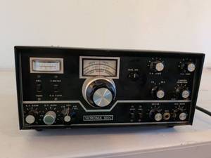 lot 371 image: Siltronix 1011C SSB Transceiver Radio