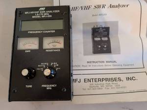lot 381 image: MFJ HFVHF SWR Analyzer 1.8-170 MHz Model MFJ-259