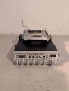 lot 409 image: Cobra 29LTD CLASSIC CB Radio