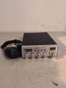 lot 412 image: Cobra 25LTD CB Radio Transceiver with Microphone