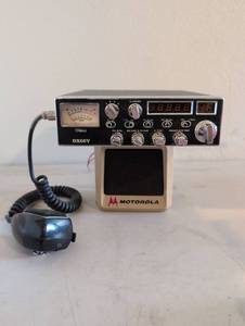 lot 421 image: Galaxy DX66V CB Radio with Microphone Serial 8040116 and Motorola Speaker