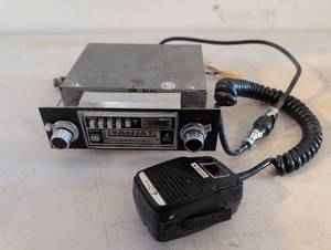 lot 448 image: Cobra 50 XLR Car Radio with Microphone