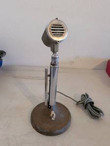 lot 487 image: Vintage Desk Microphone with Stand