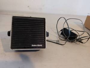 lot 500 image: Radio Shack 21-549A CB Radio Speaker 8 Ohms 5 Watts 300-3000Hz