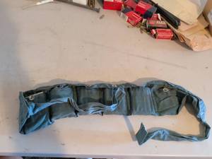 lot 519 image: Military Ammunition Belt with 7 Rounds 7.62mm NATO Cartridges