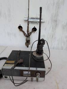 lot 655 image: Pearce-Simpson Pussycat 23 27MHz CB Radio Transceiver