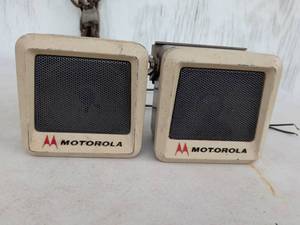 lot 662 image: Motorola Pair of Square Speaker Units with Mesh Grills