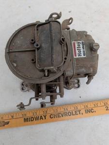 lot 685 image: Holley Carburetor