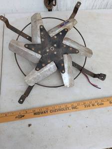 lot 720 image: Bosch DC-1 12.8V Motor Fan Assembly No. PG-1920B