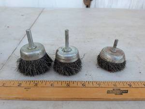 lot 752 image: Wire Cup Brushes 3-Piece Set 14 Inch Shaft Drill Attachment