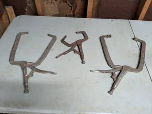 lot 804 image: Vise-Grip Locking Clamps Lot of 5 Hand Tools
